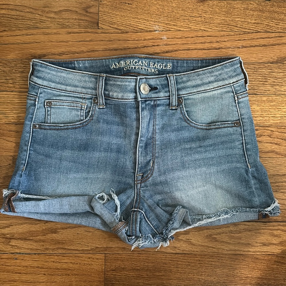 American Eagle Outfitters super super stretch hi-rise shortie